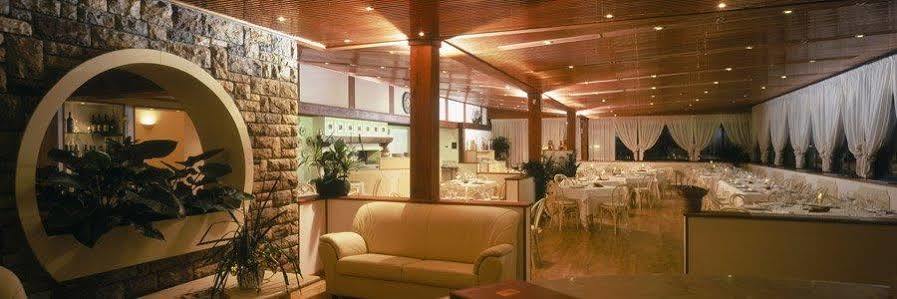Hotel Da Filie' Querceta Bagian luar foto